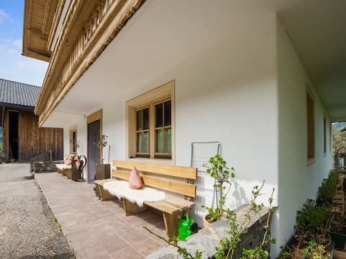 Lovely Apartment in Hainzenberg Next to Forest