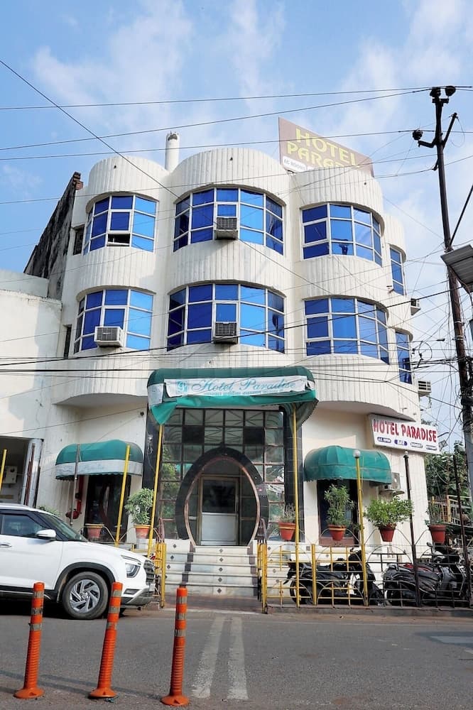 Hotel Paradise