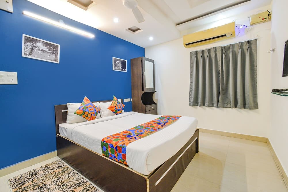 Fabhotel Broholic Prime Suites