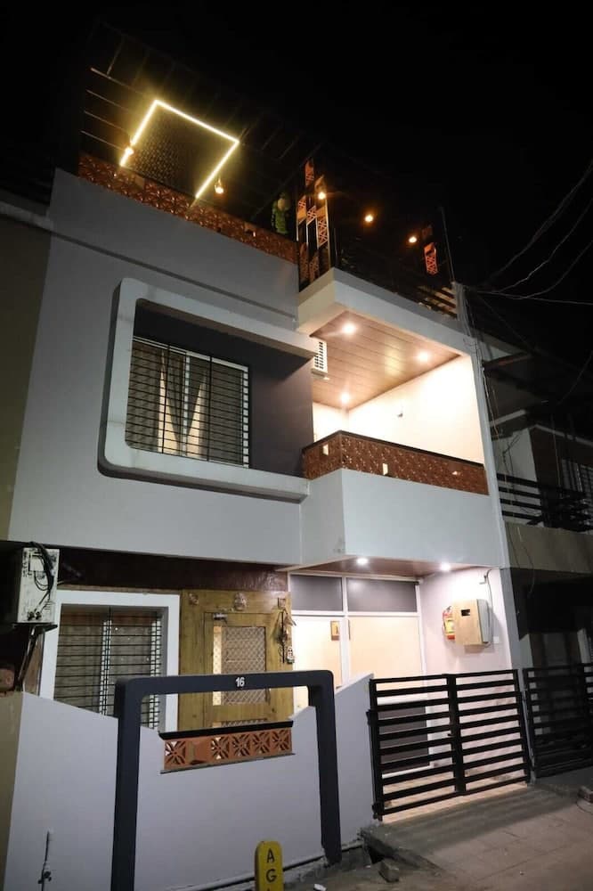Nandi Homestay