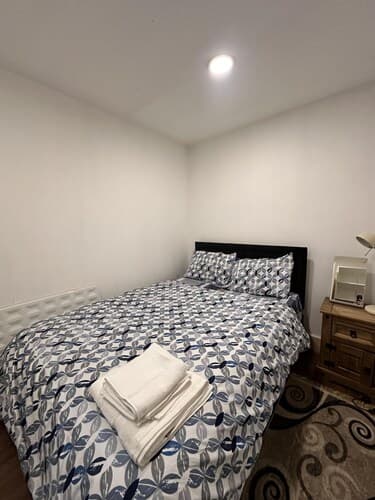 Cosy Entire House Open Kitchen 2 Bedroom for 5