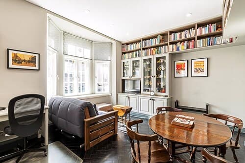 Book Lovers West End Home