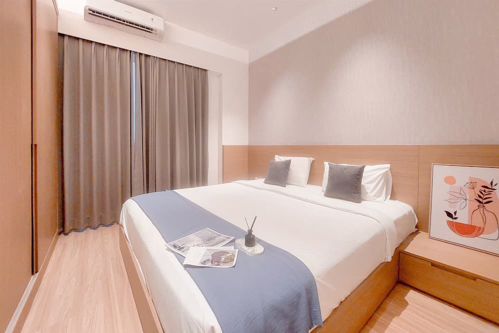 Spacious and Good Deal 3BR Sky House BSD Apartment