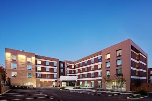 Home2 Suites By Hilton Memphis Downtown