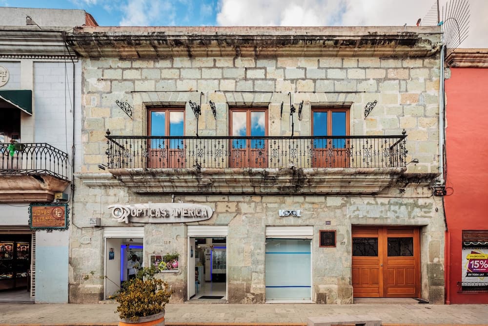 Casa 1800 Oaxaca Boutique Hotel City Center Based