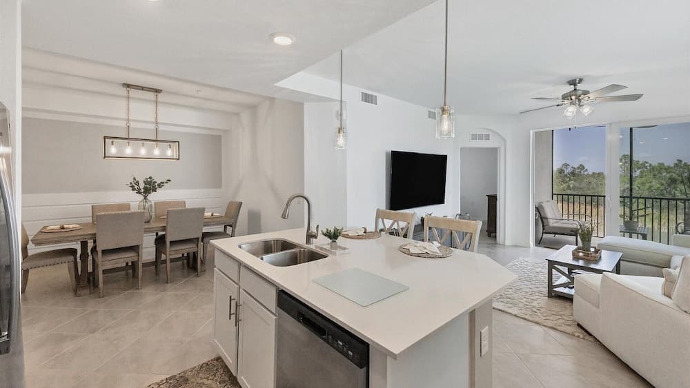 14131 Heritage Landing Blvd. Unit 828