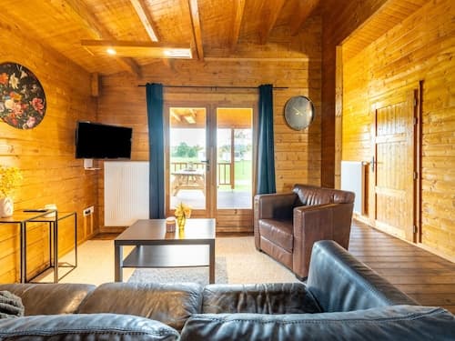 Chalet in Brabant Near Nature Reserves
