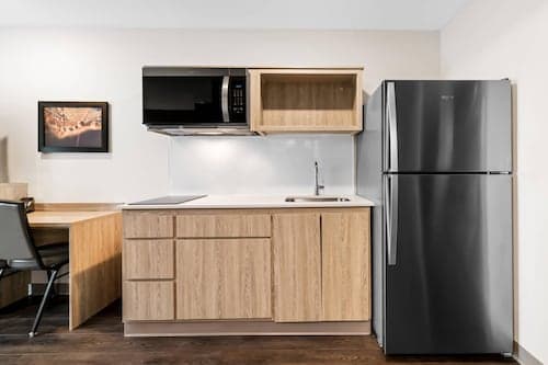 Woodspring Suites Charlotte Airport