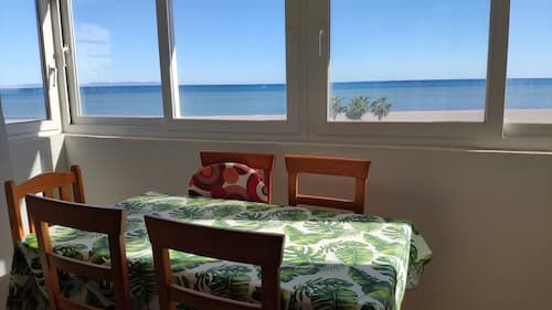 Two Bedroom Apartment on Front Line Of The Beach