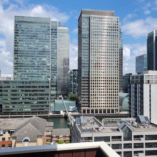 2 Bedroom Apartment in Canary Wharf London