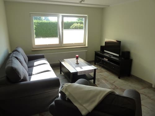 Modernly Furnished Holiday Home Near the Beach