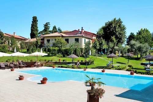 Hesse Farm Holiday Borgo Pinete