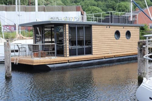Houseboat Leni, Flensburg