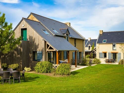 Beautiful Luxury Apartment Near a Breton Oyster Village