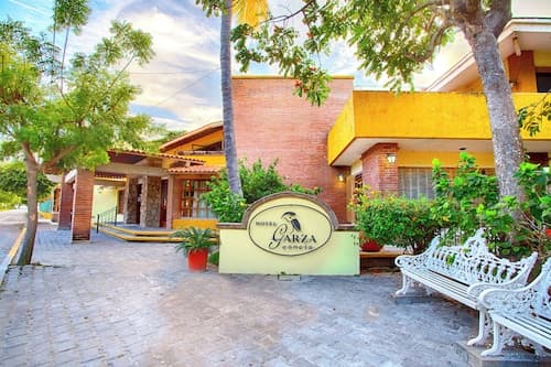 Hotel Garza Canela