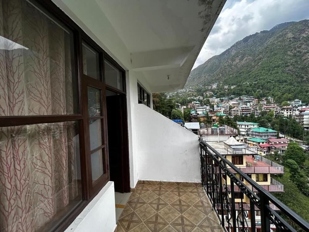 Hotel Mountain Trail