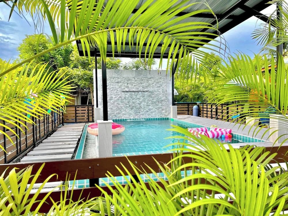 Monkey Cottage