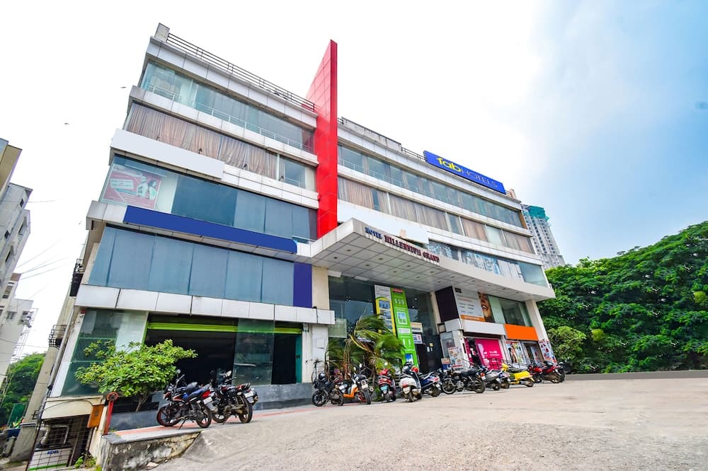 Fabhotel Prime Millennium Grand