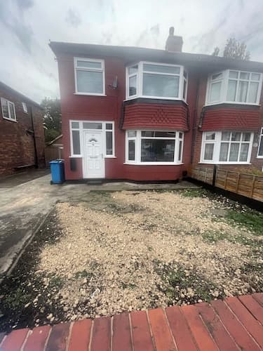 Cozy Manchester House With 3 Bedrooms