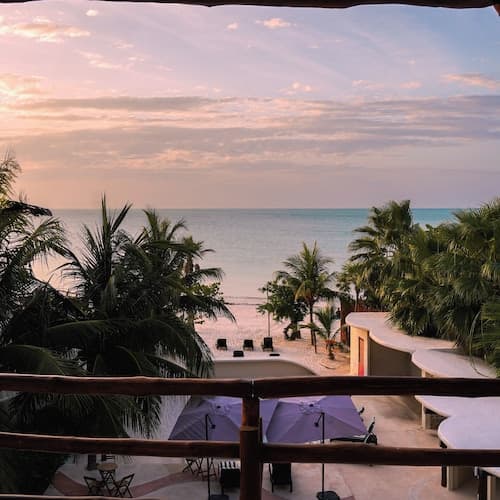 Beachfront Hotel Boutique DK