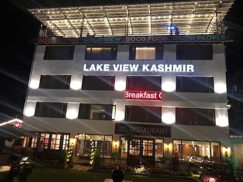 Hotel Lake View Kashmir
