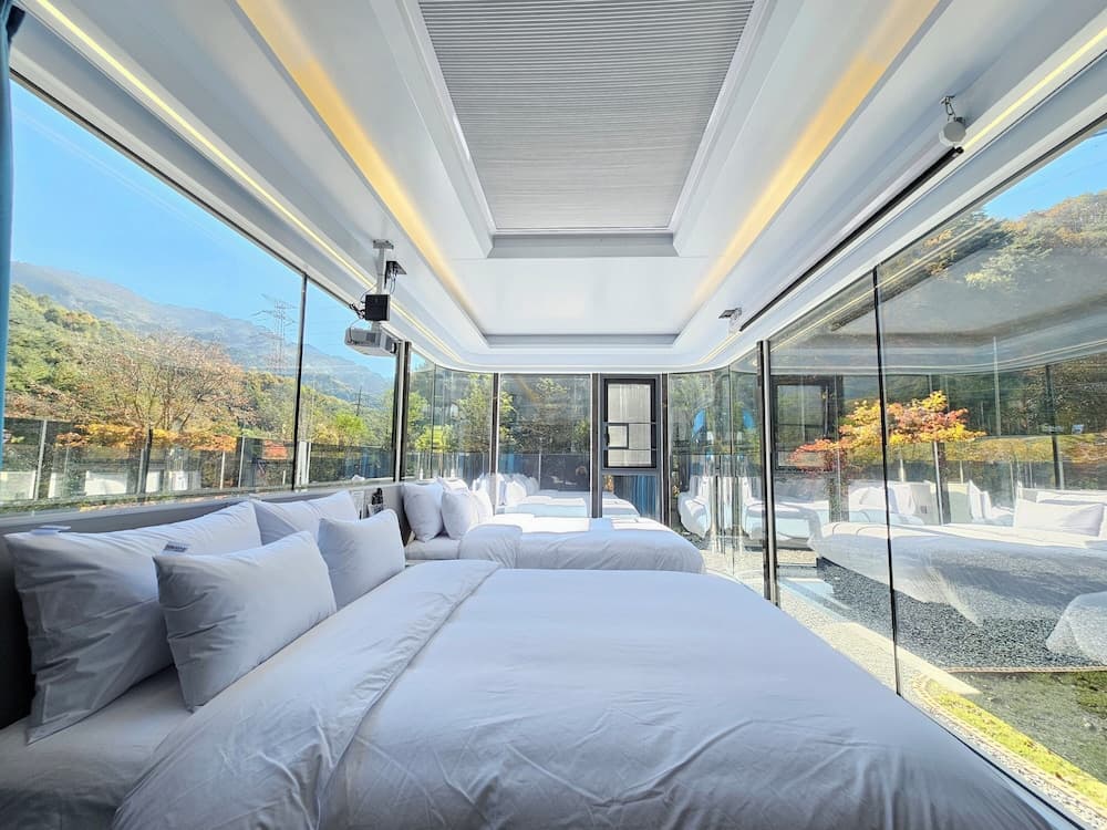 Galaxy x Hotel type Caravan Glamping&Pension