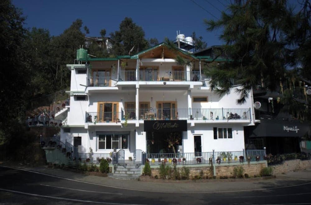 Muktkeshii Boutique Resort