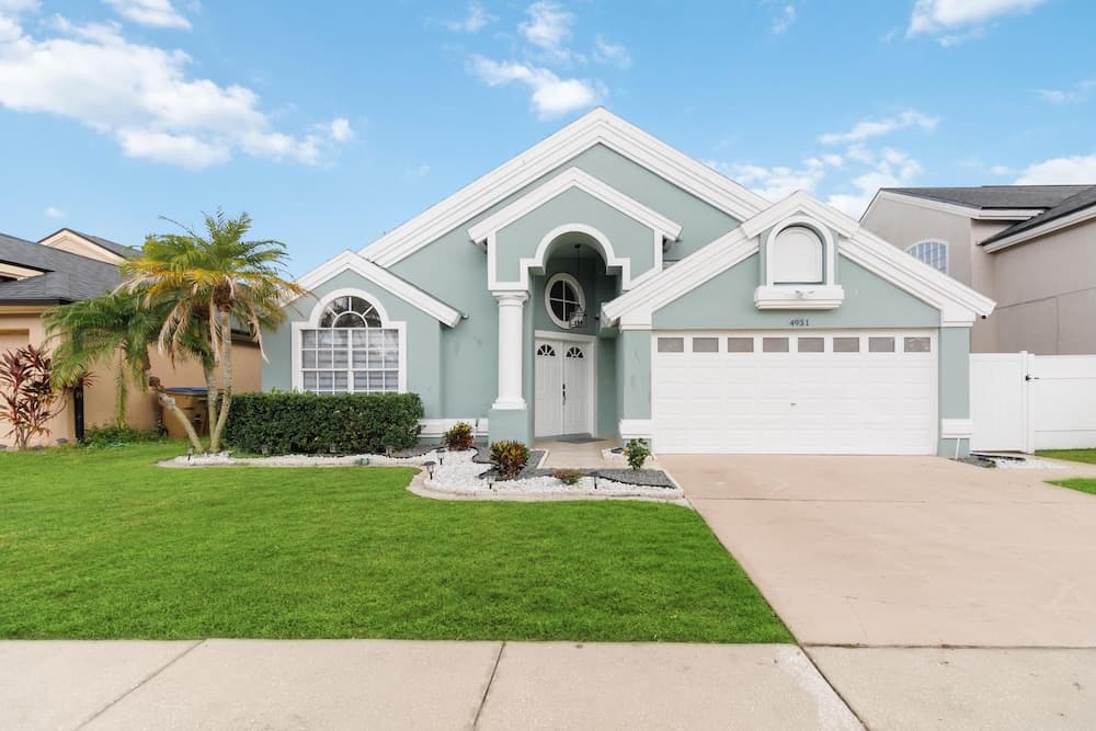 Fascinating Private Pool and Game-room, Near Disney!!