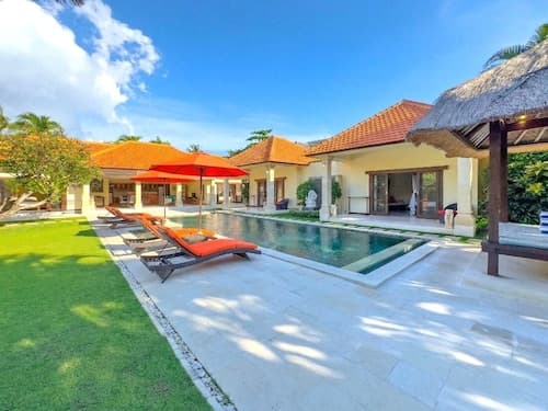 Villa Bugis Drupadi Seminyak