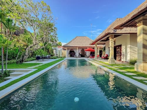 Villa Bugis Abimanyu Seminyak