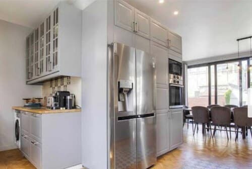 House for 18 People With Cinema Place Morny