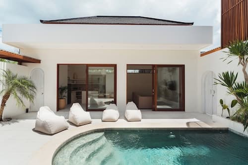 Villa Sari 2 by Alfred in Bali
