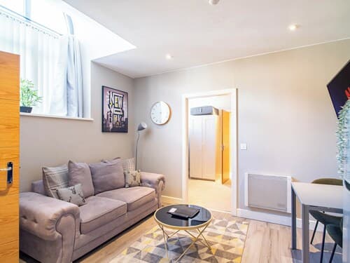 Ebenezer Hideaway in Sheffield by Avo Apartment