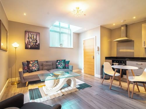 Cozy 2bedroom Sheffield City Apartment