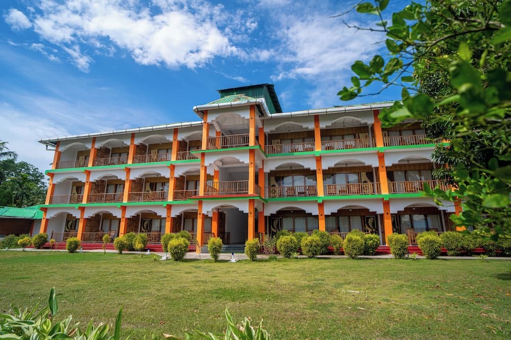 Deep Sea Resort