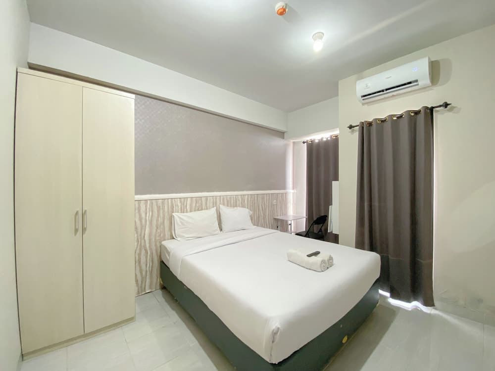 Good And Homey Studio At The Alton Apartment