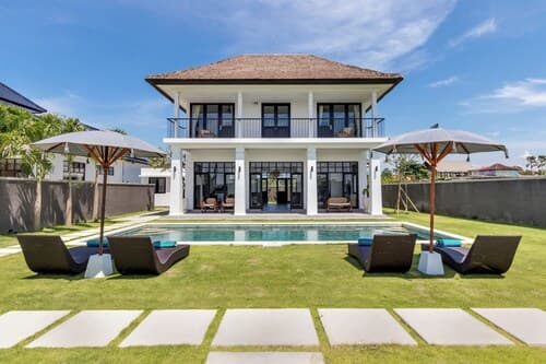 Villa Sakayana