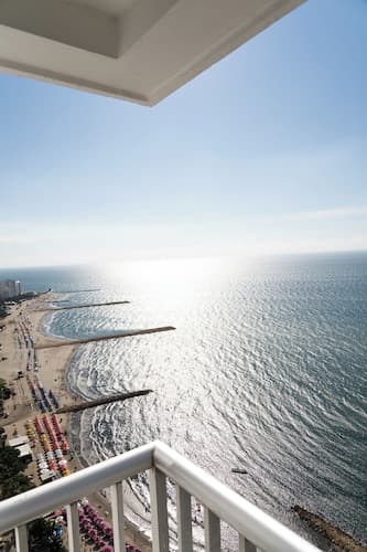 Beachfront Apartments Palmetto