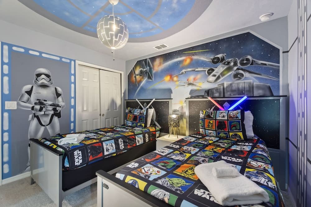 Rear Views, Spa, Games Room, Pet Friendly, Resort Amenities 8 Bedroom Villa