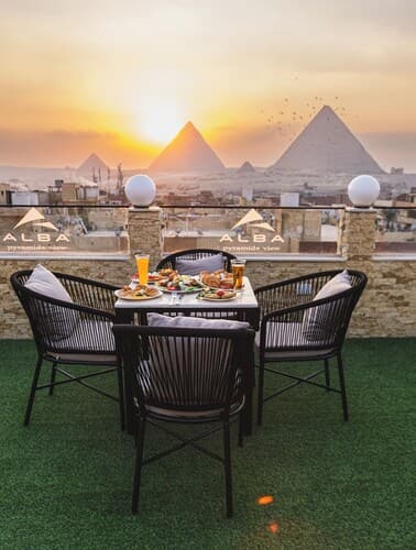 Alba pyramids view inn