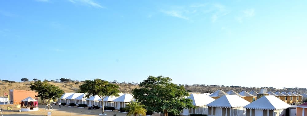 Oasis Camp Sam