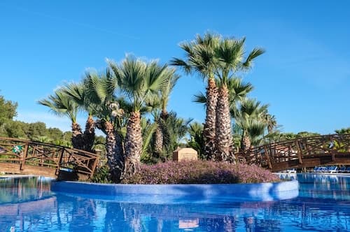 Bungalow in Tarragona by the Beach