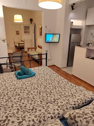 Cosy Open Large Studio By Galerious Parace YR1
