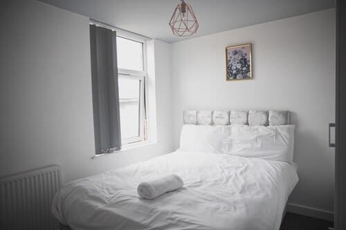 Room in Guest Room - Big Room in Leicester