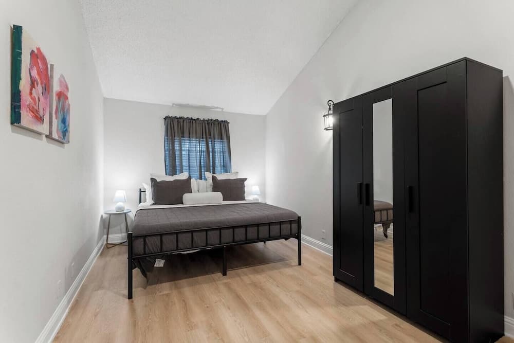 Spacious 4Bed Home in South Atx -Monthly