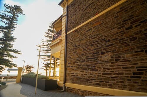 Seafield Tower Glenelg Apartment no 5