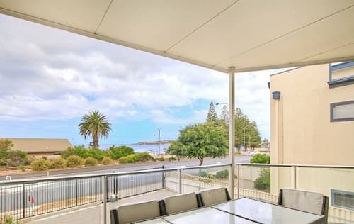 Block Escape - Ocean View Apartment no 1
