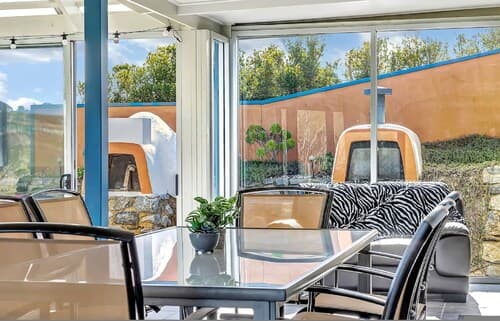 The Darling of Marina - A Hilltop and Sea Getaway