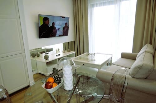 Apartment in Miedzyzdroje With Sea View