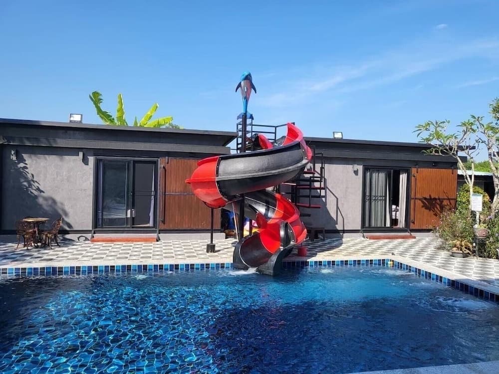 Intouch Poolvilla